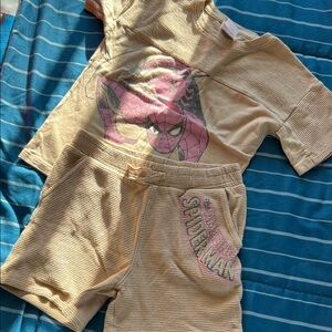 H&M Beige Spider-Man Kids Shorts Set